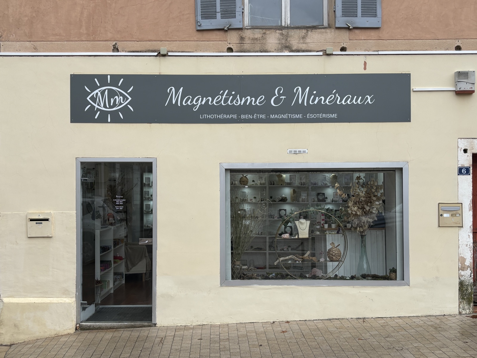 Enseigne Dibond pour Magnétisme & Minéraux à Lambesc — photo 1