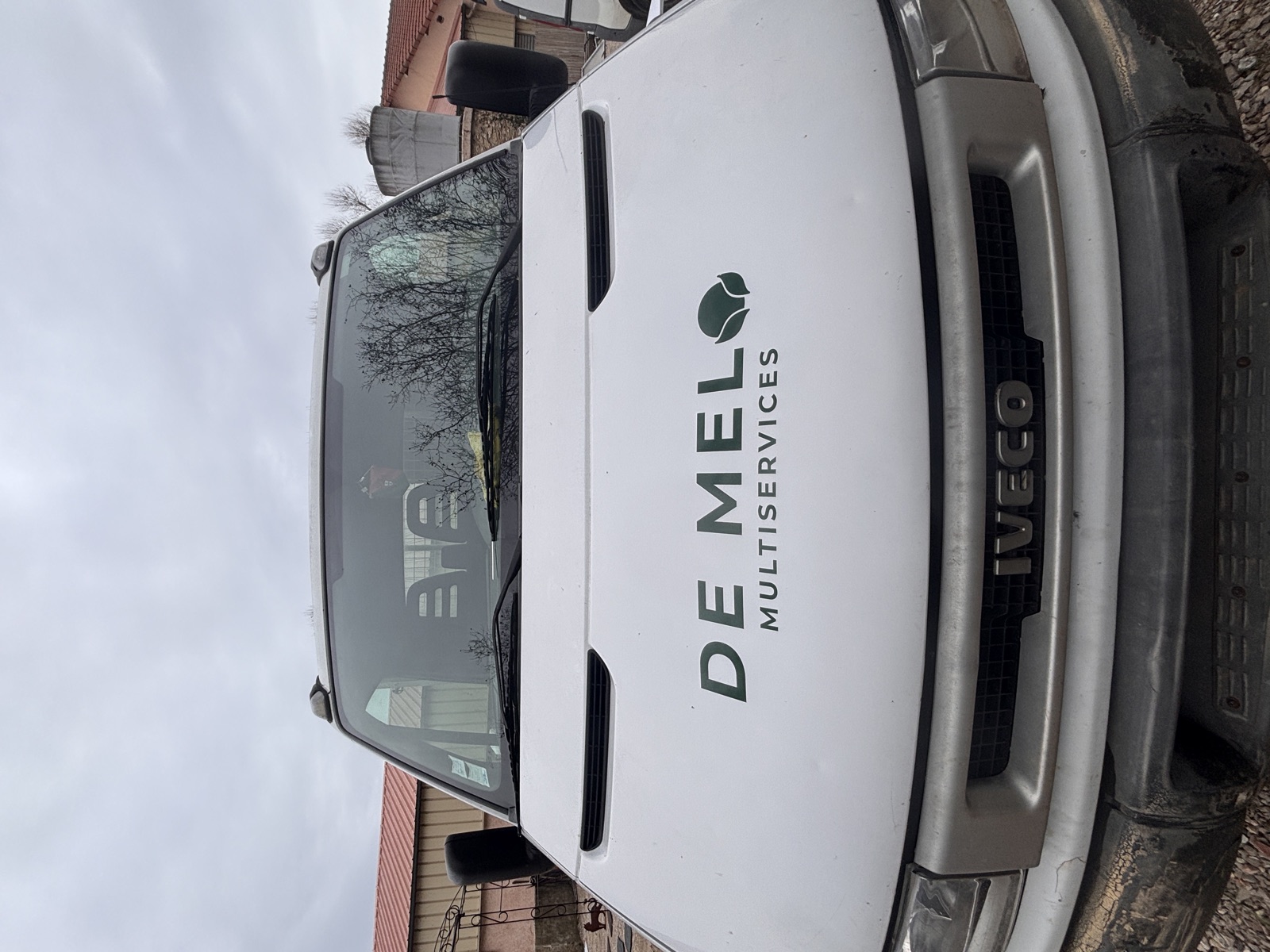 Marquage véhicule pour De Melo Multi Services à Jouques — photo 2