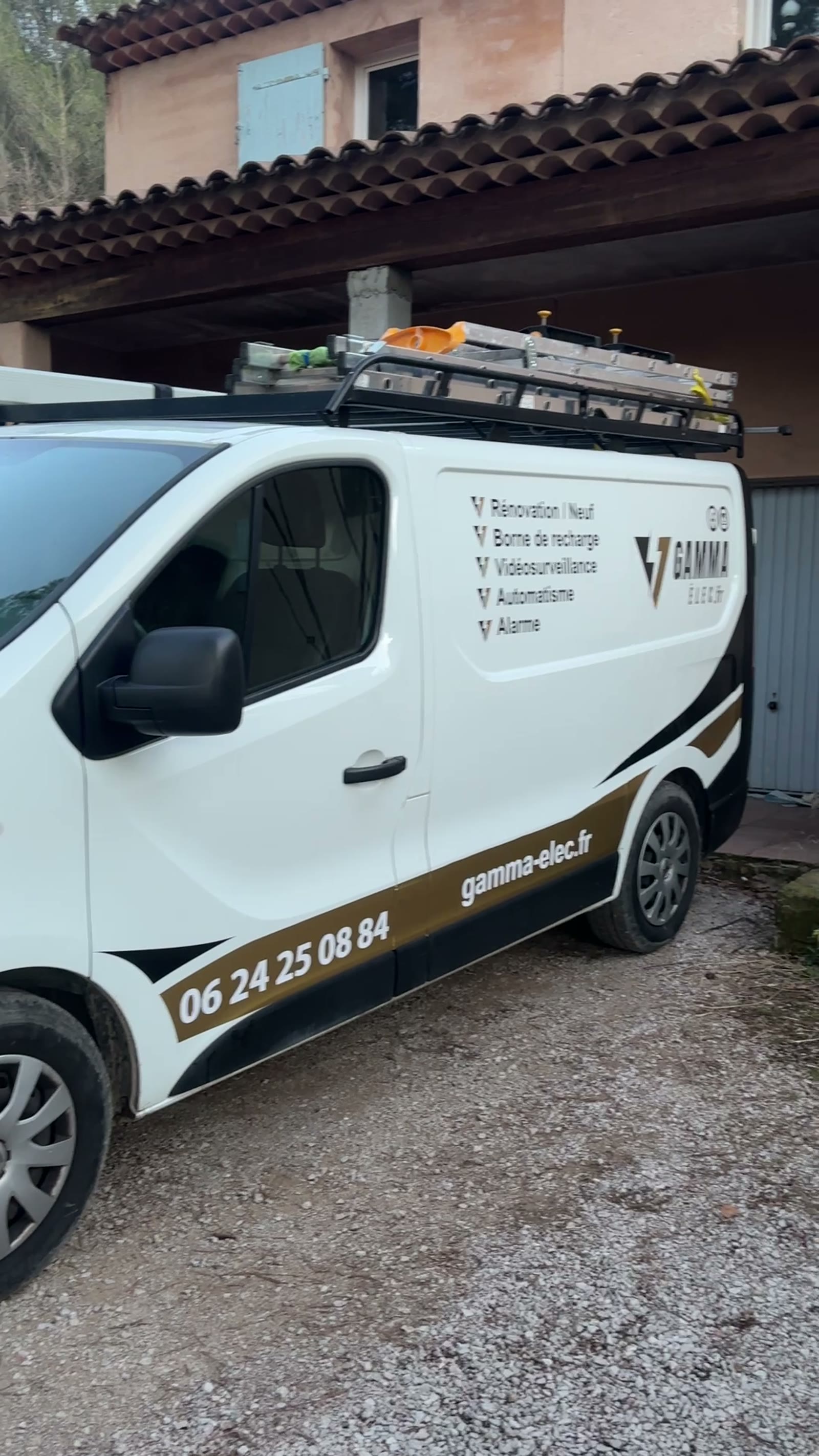 Covering véhicule pour Gamma Elec à Meyrargues — photo 2