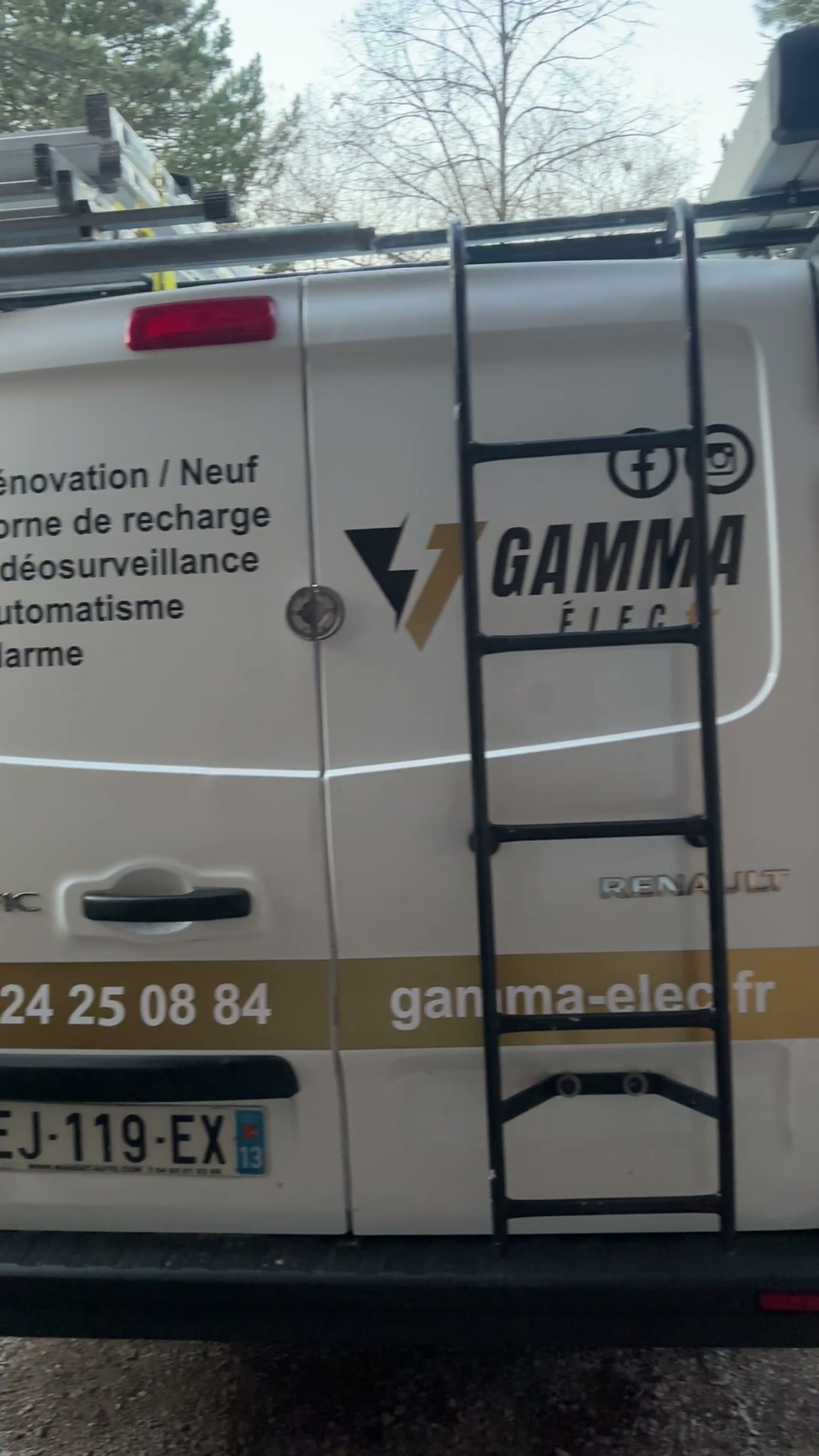 Covering véhicule pour Gamma Elec à Meyrargues — photo 3