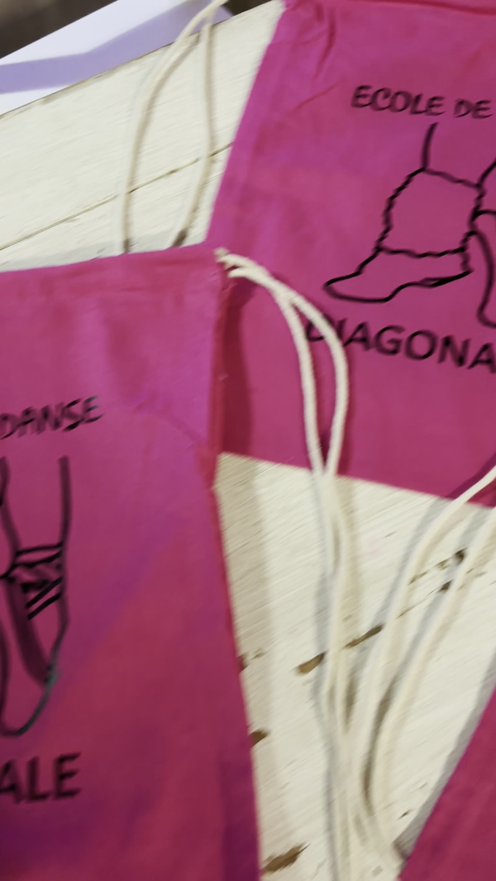 Personnalisation de t-shirts & sacs en DTF pour Diagonale à Meyrargues — photo 1